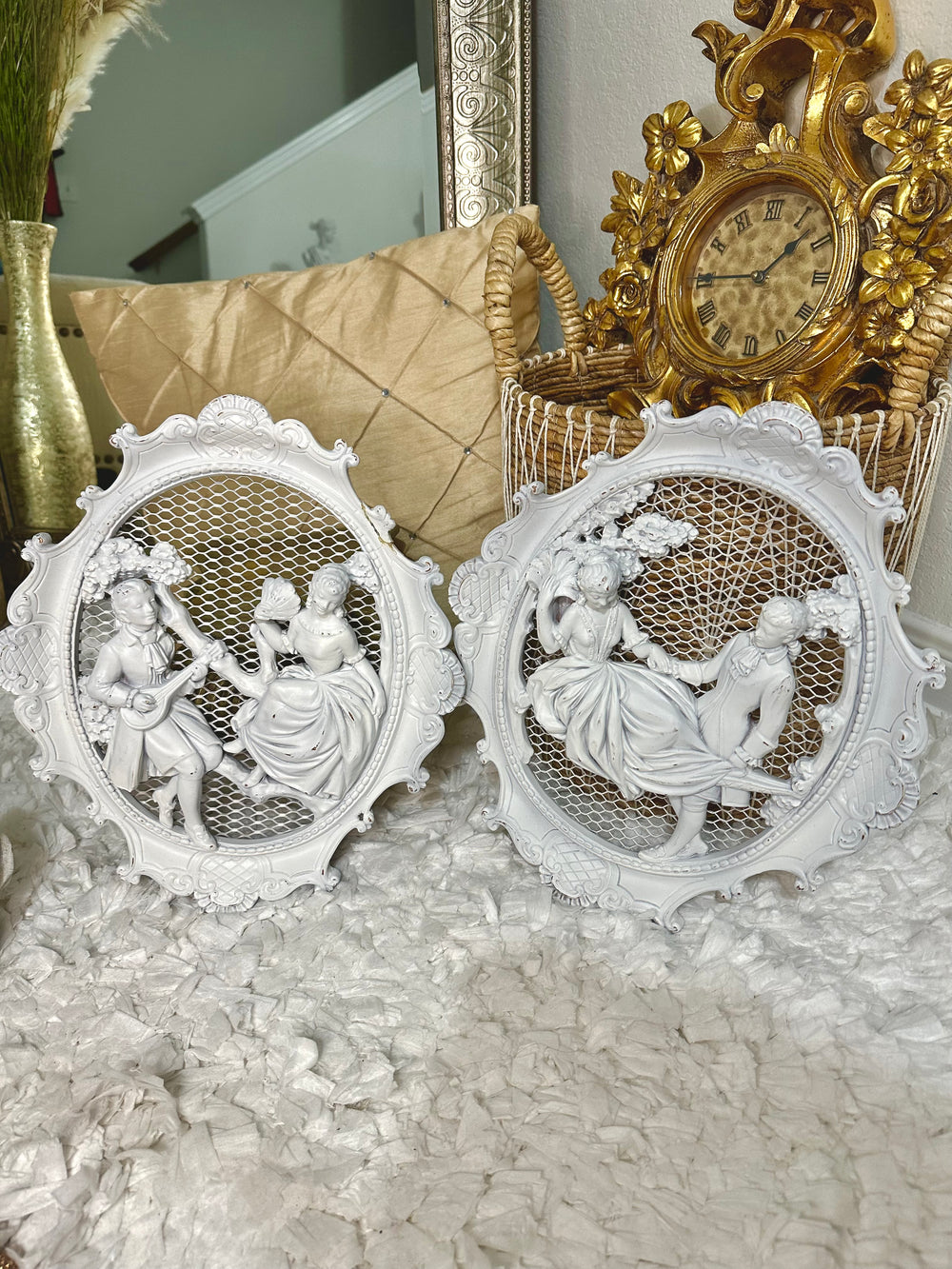Set of 2 Colonial Couple Wall Art Plaques Home Decor ~Shabby Chic ~ Boho ~ Victorian ~ Courting