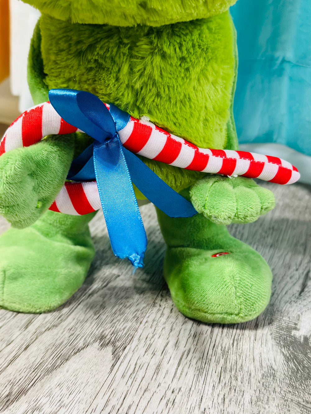 Young Baby Grinch Plush Toy ANIMATED Gemmy Waddler Side Step Stepper Christmas Dr. Seuss