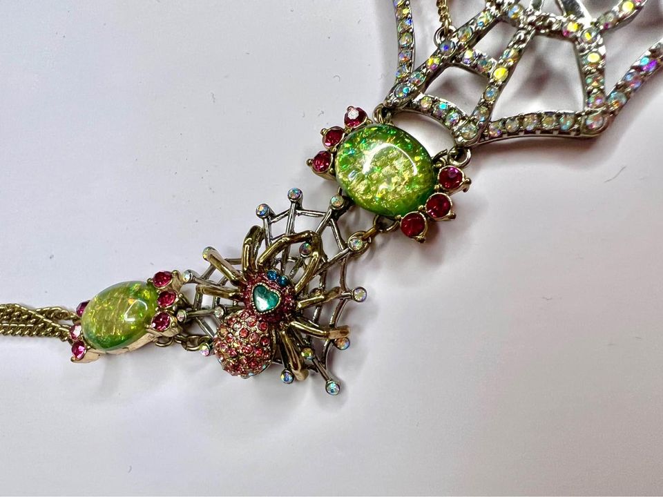 Betsey Johnson Rhinestone Necklace w Spider Web and Crabs gothic / Rave