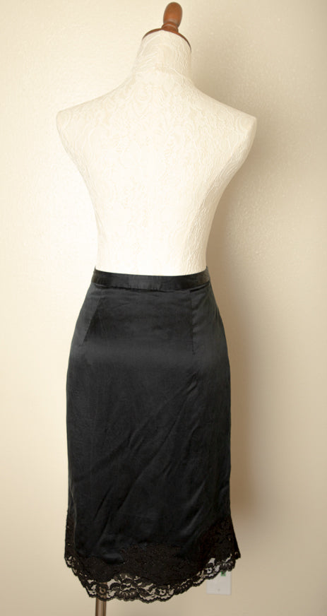 Vintage - Banana Republic Long Skirt 100% Silk w/ Lace 6